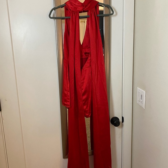 ELLIAT x REVOLVE Isabella romper- size Small only worn once! - Picture 4 of 5